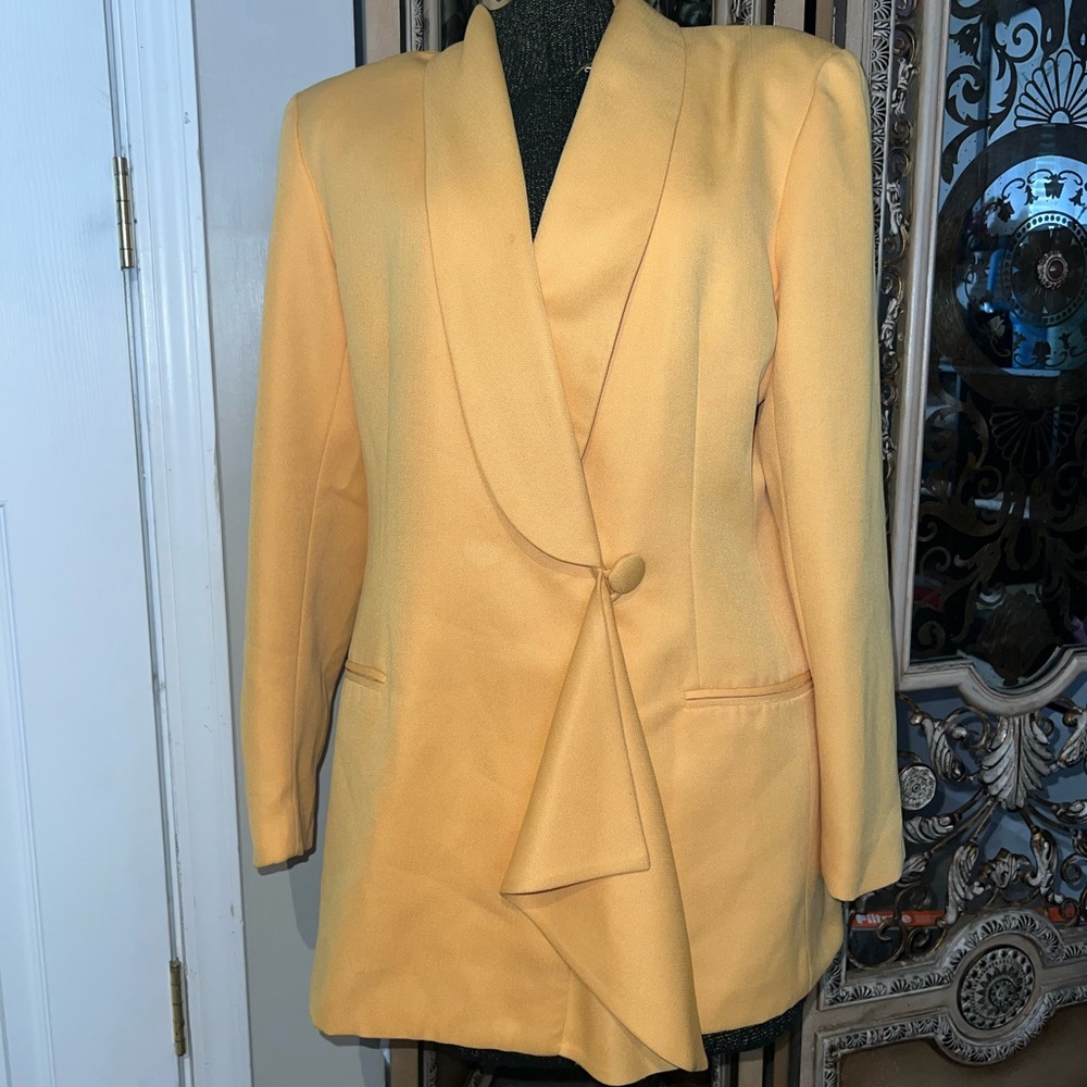 Women's Yellow Draped Single-Button Blazer - Picture 3 of 8